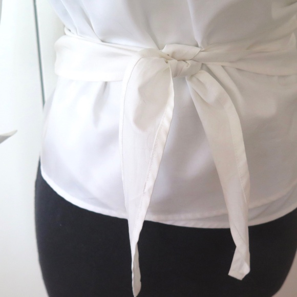 Holt Renfrew Tie Wrap Blouse, Never Worn, Made in Italy - Picture 9 of 15